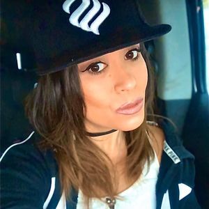 Meet your Posher, Loida